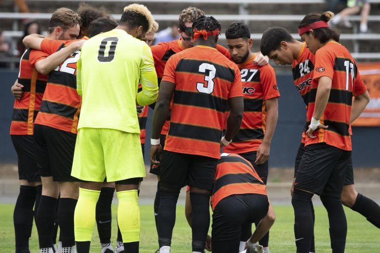 Men's soccer team fall 2021