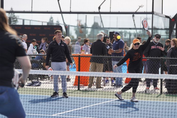 people try out new pickleball courts