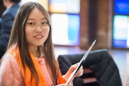 Student at UOP International's Fall 2017 Progression Ceremony.